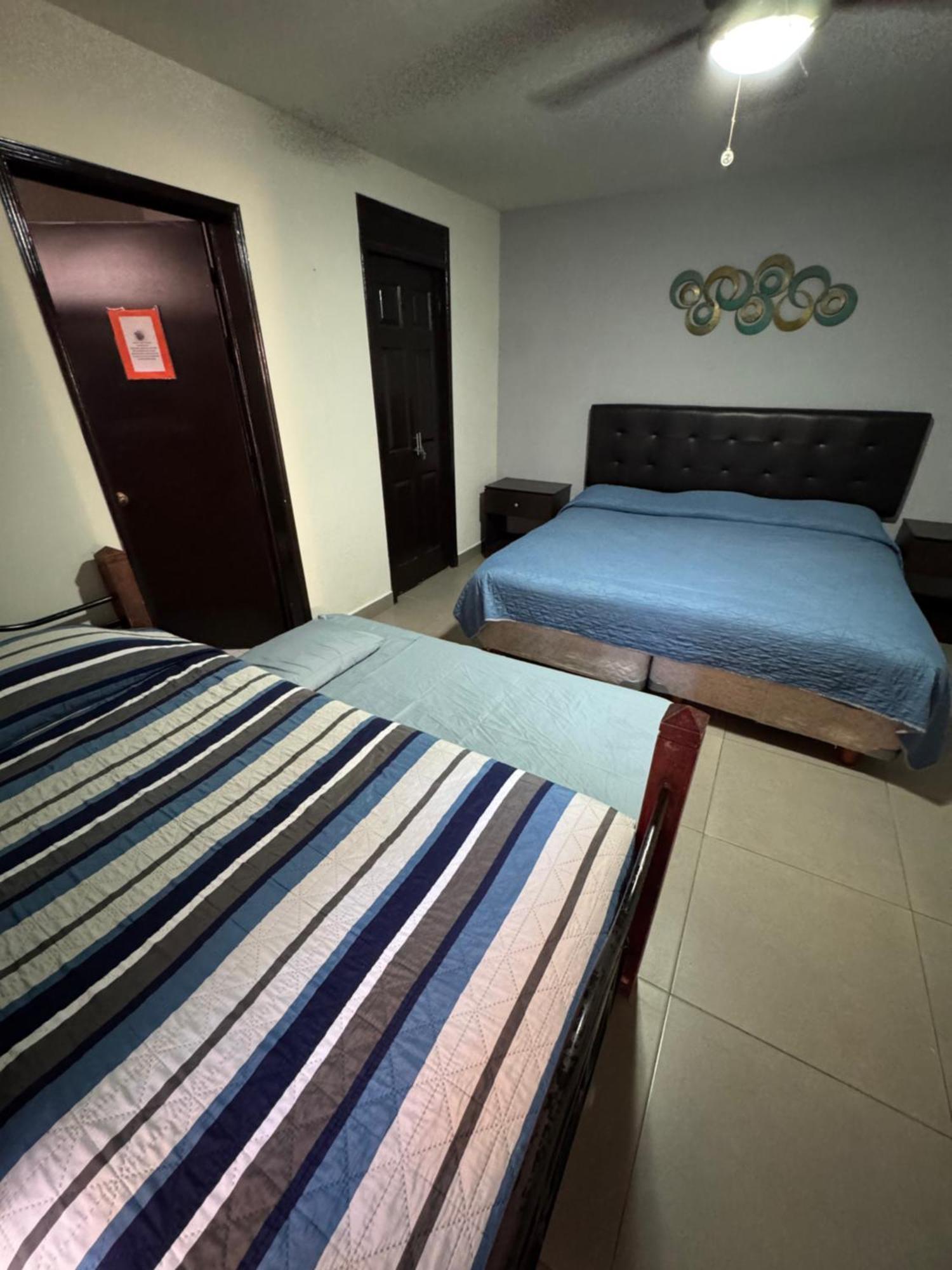 Zona Dorada: Amplio Departamento Para 12 马萨特兰 外观 照片