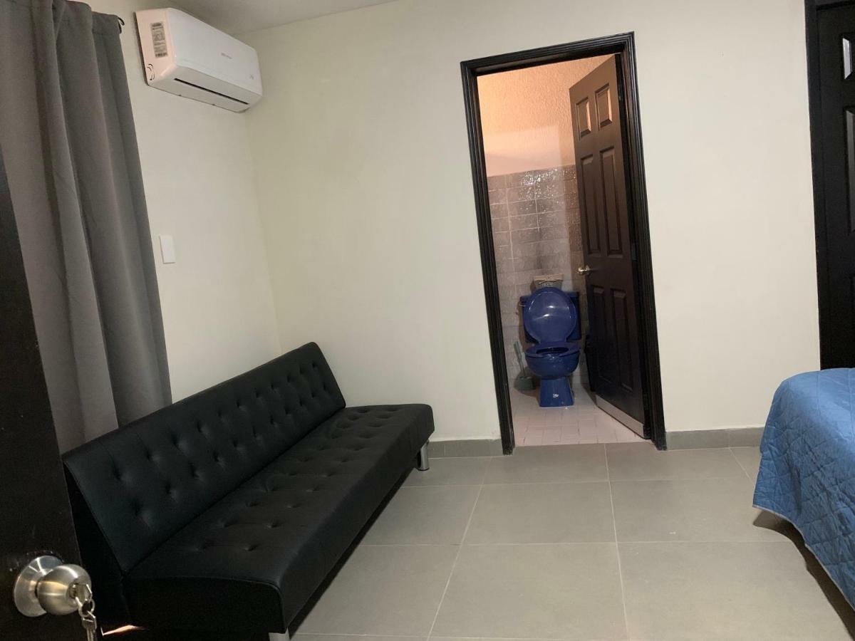 Zona Dorada: Amplio Departamento Para 12 马萨特兰 外观 照片