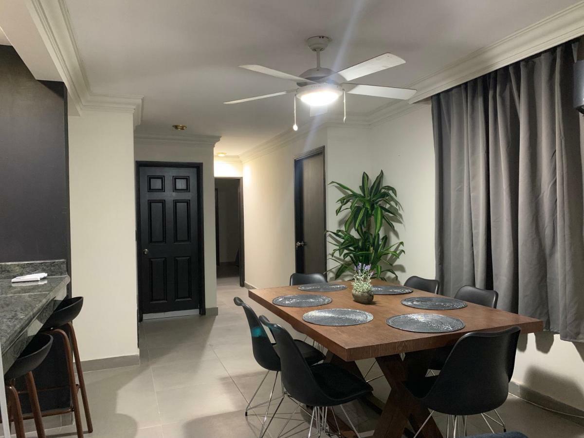 Zona Dorada: Amplio Departamento Para 12 马萨特兰 外观 照片