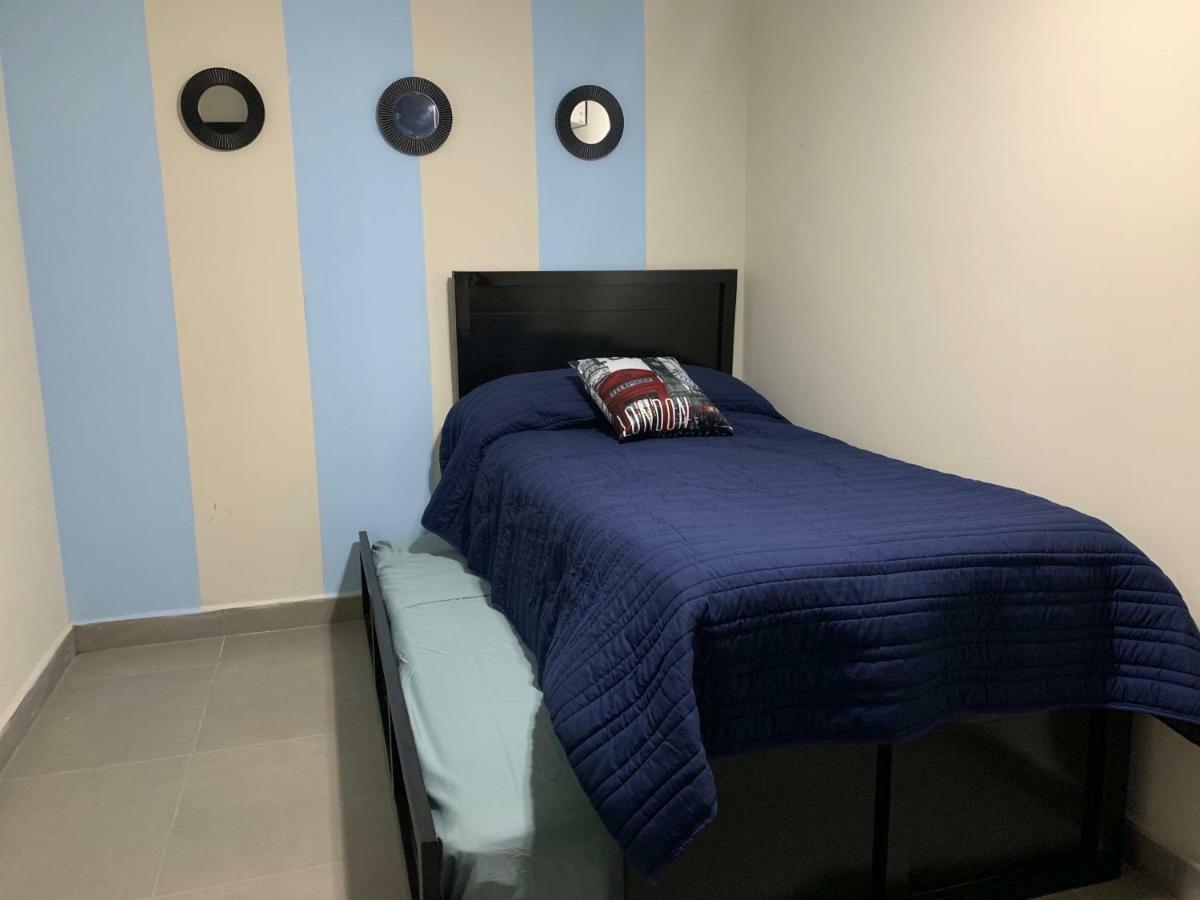 Zona Dorada: Amplio Departamento Para 12 马萨特兰 外观 照片